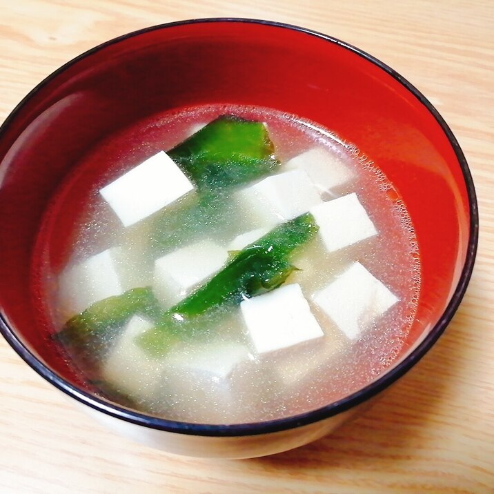 豆腐とわかめの生姜スープ